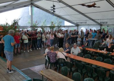 2025 Zelt schmücken (16)