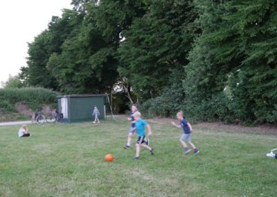 2025 Zelt schmücken (24)